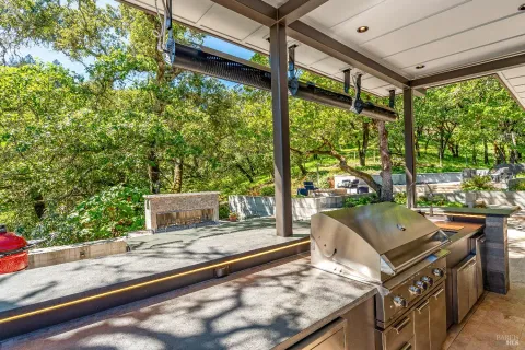 $2,995,000 | 807 Wild Oak Drive, Santa Rosa, CA 95409