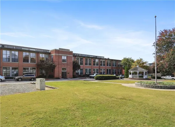 $2,100 | 1261 Caroline Street Northeast, Unit 223, Atlanta, GA 30307