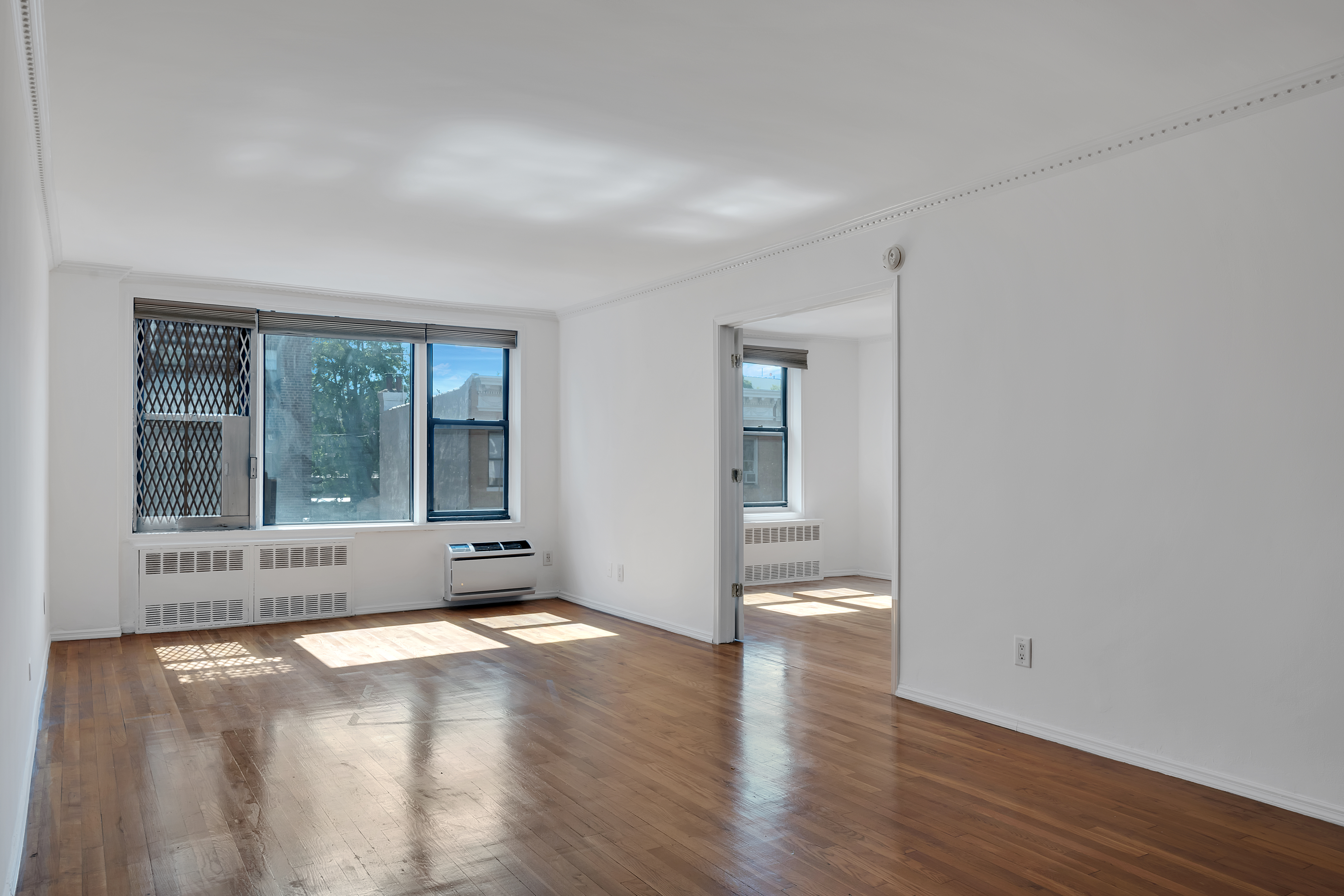 415 Beverley Road, Unit 2F Brooklyn, NY 11218 - Photo 2 of 8