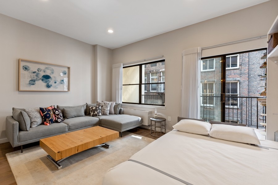 35 East 10th Street, Unit 5E Manhattan, NY 10003 - Photo 2 of 7