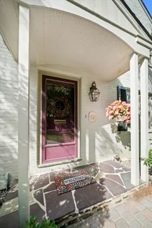 $689,000 | 12 Vining Lane, Wilmington, DE 19807