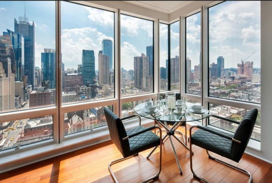 306 West 48th Street, Unit 35B Manhattan, NY 10036 - Photo 2 of 7