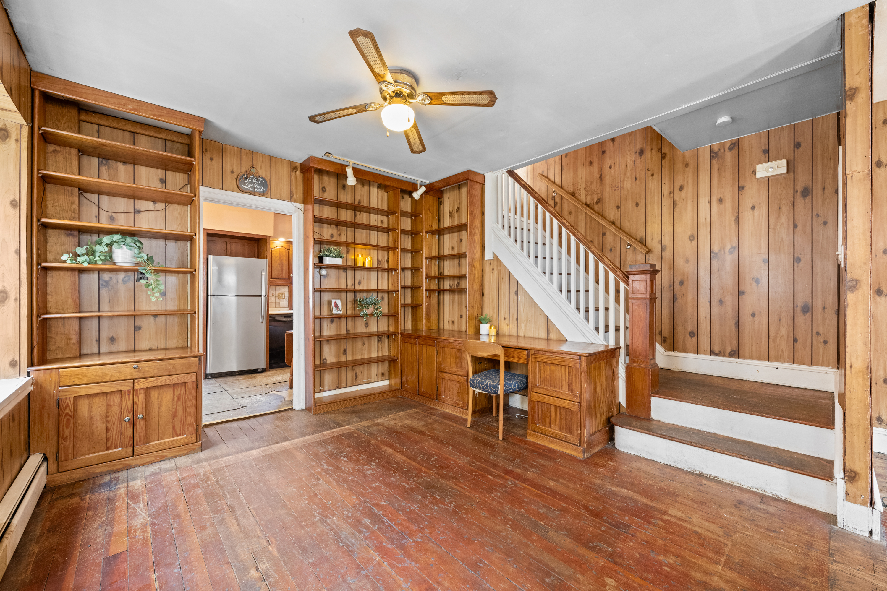 458 Renfrew Avenue Ambler, PA 19002 - Photo 15 of 32 a view of front door with workspace