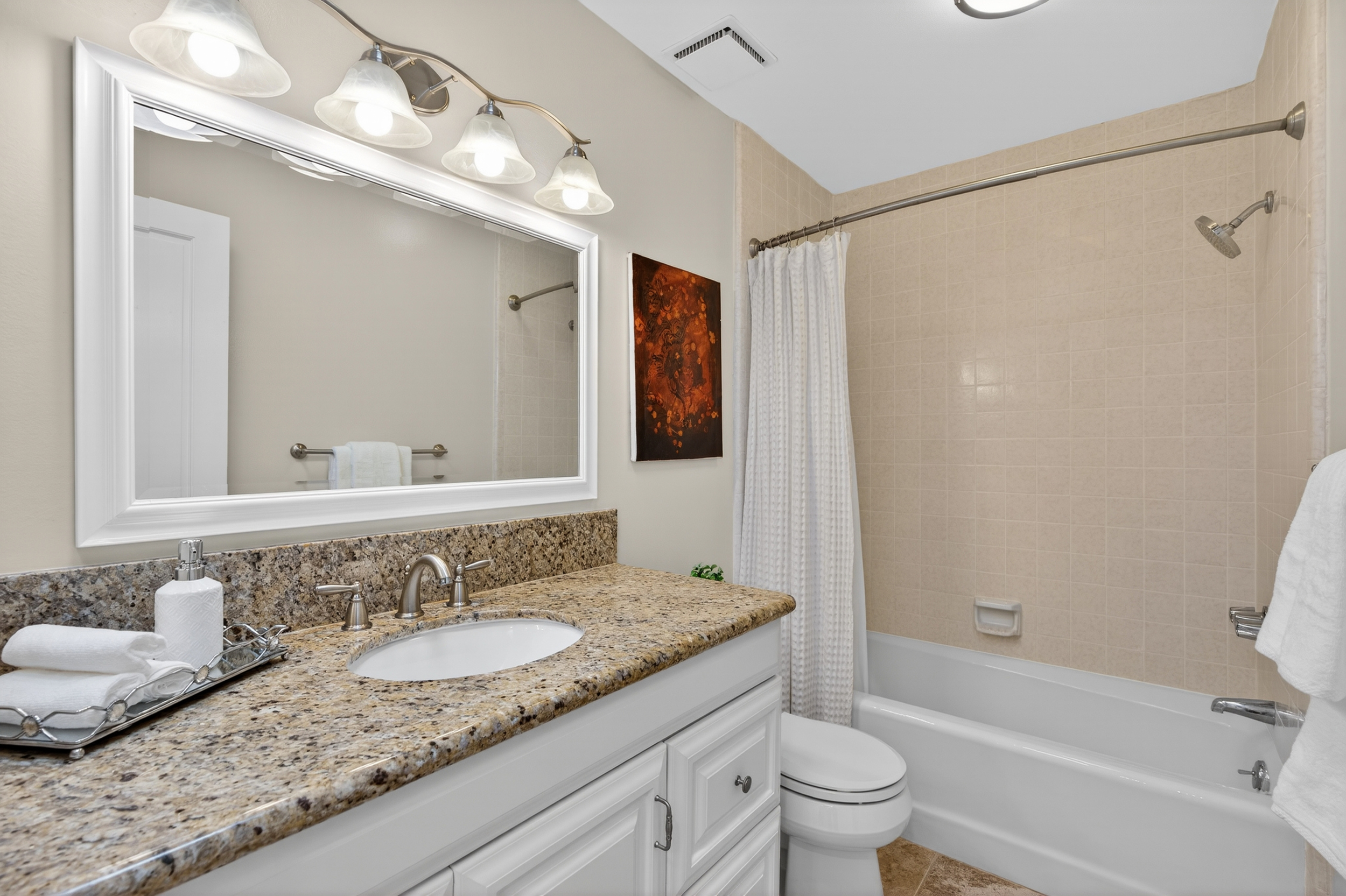 928 11th Street, Unit 2 Santa Monica, CA 90403 - Photo 32 of 46