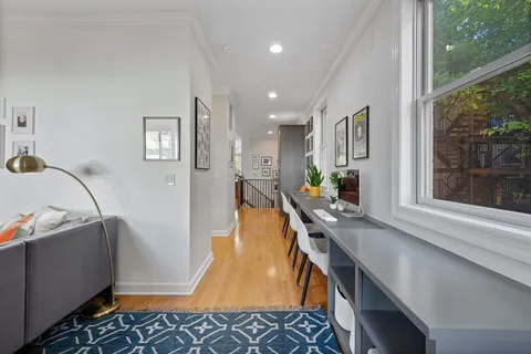 $875,000 | 3806 North Damen Avenue, Unit 1, Chicago, IL 60618