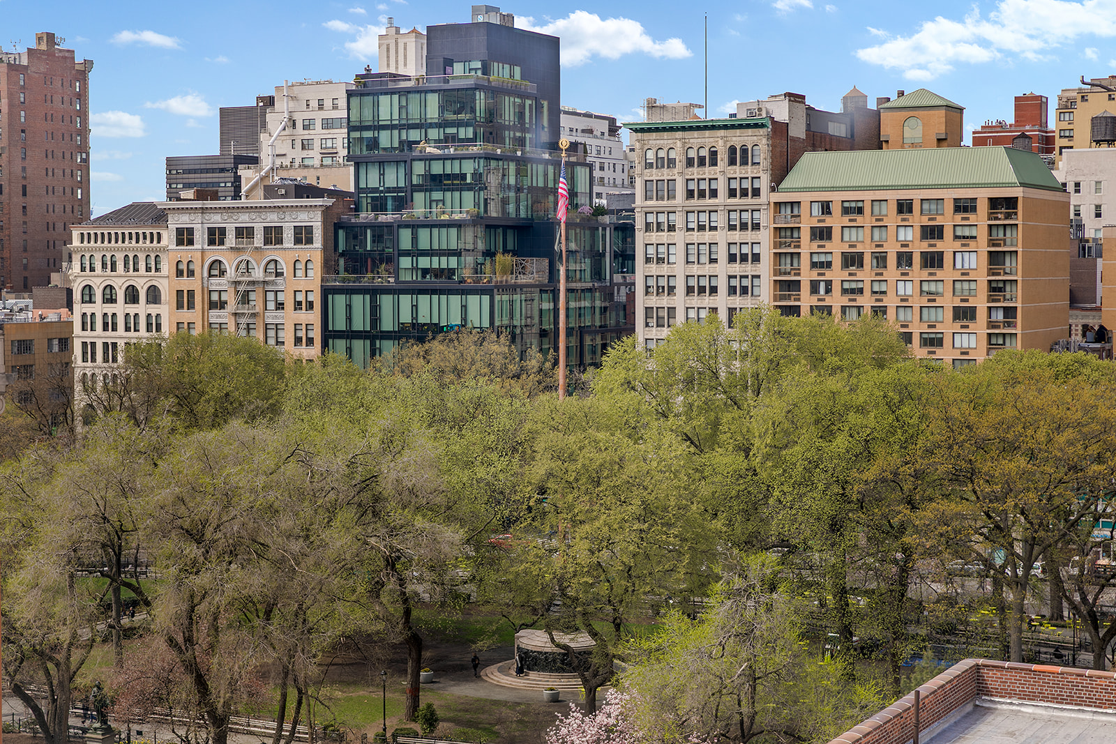 105 East 16th Street, Unit 8 Manhattan, NY 10003 - Photo 5 of 17