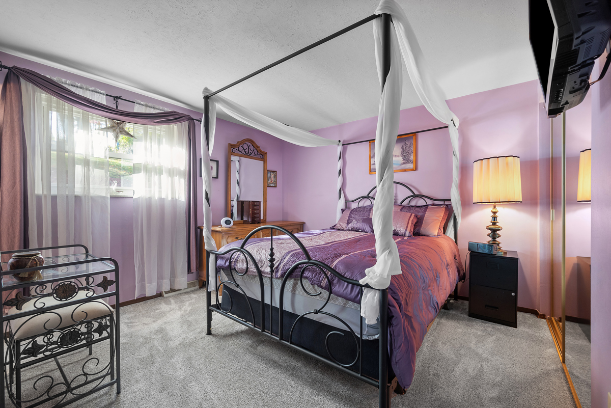 92 Buckhill Road Pittsburgh, PA 15237 - Photo 11 of 20 Gallery Image 11