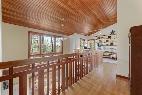 Contact Agent | 30 Volunteer Way, Lexington, MA 02420