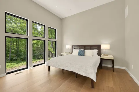 $2,595,000 | 8165 East Beach Drive Northwest, Washington, DC 20012