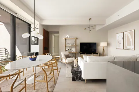 $2,450,000 | 170 South 1st Street, Unit 4B | Williamsburg