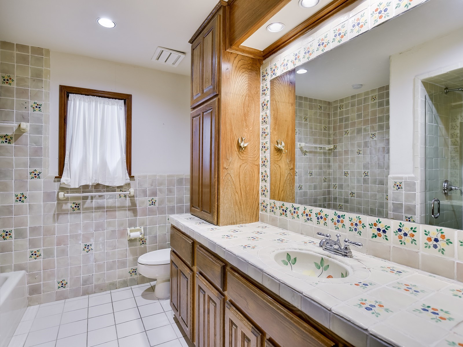 4622 Lake View Austin, TX 78731 - Photo 16 of 52