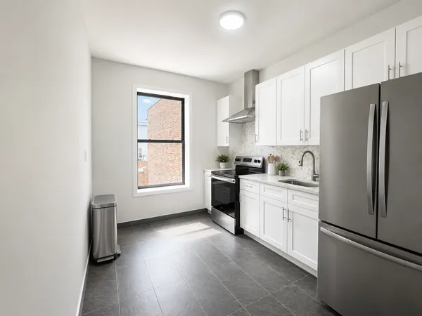 $3,200 | 4904 Avenue L | Flatlands