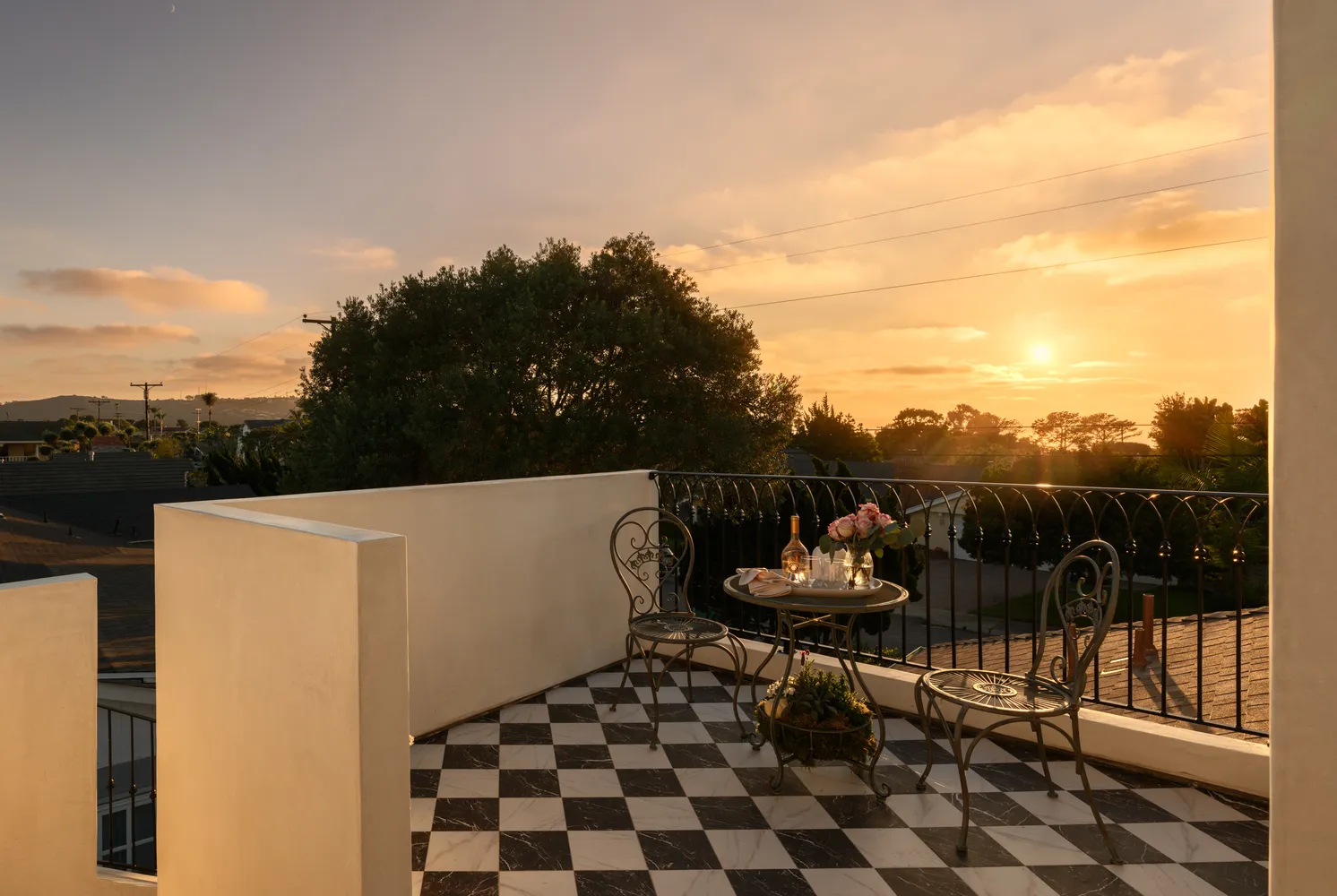 $5,000,000 | 8901 Nottingham Place, La Jolla, CA 92037