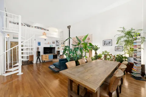 $940,000 | 309 East 108th Street, Unit 2/D | East Harlem