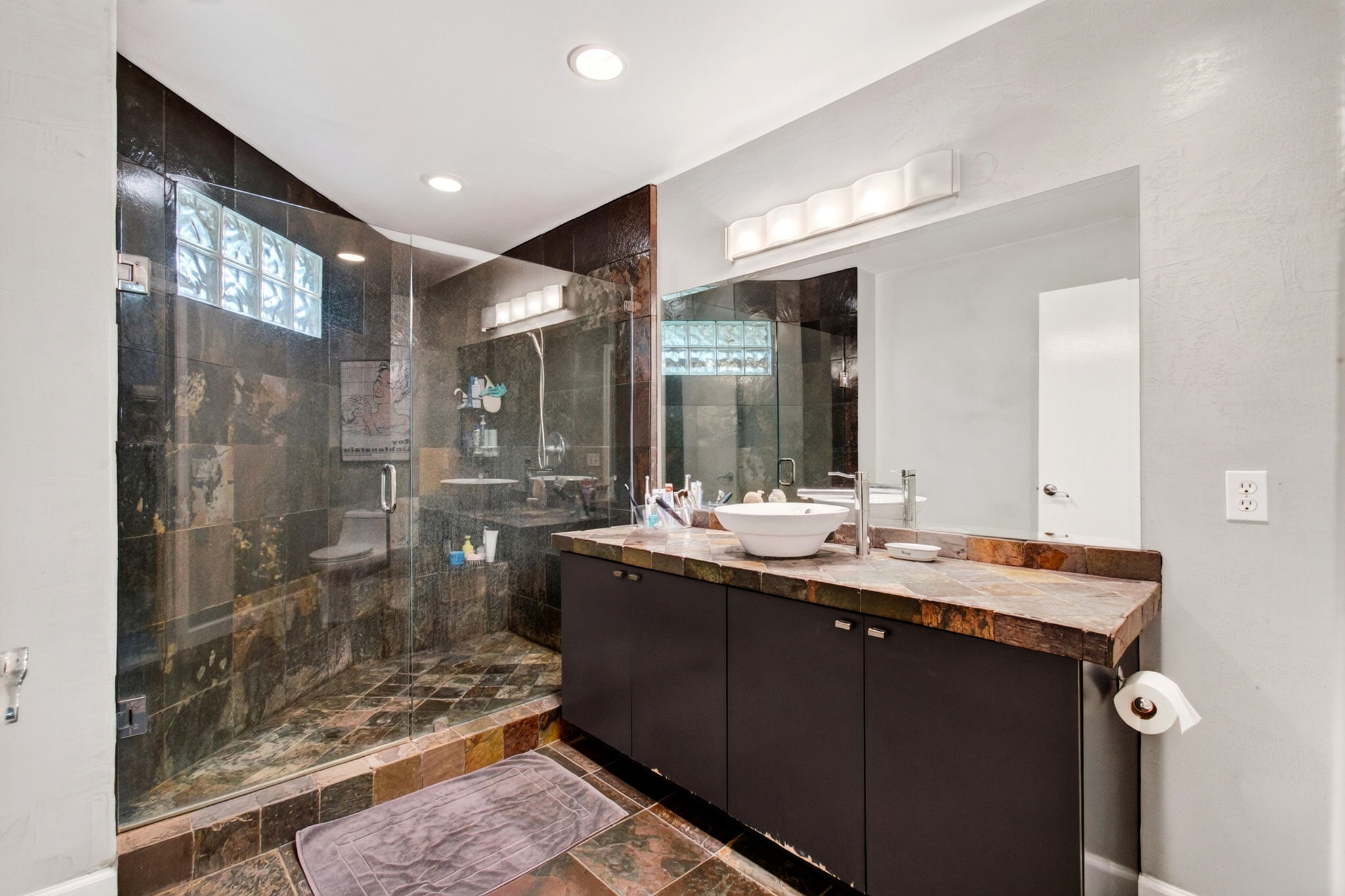 6737 Via Regina Boca Raton, FL 33433 - Photo 7 of 14 Gallery Image 7
