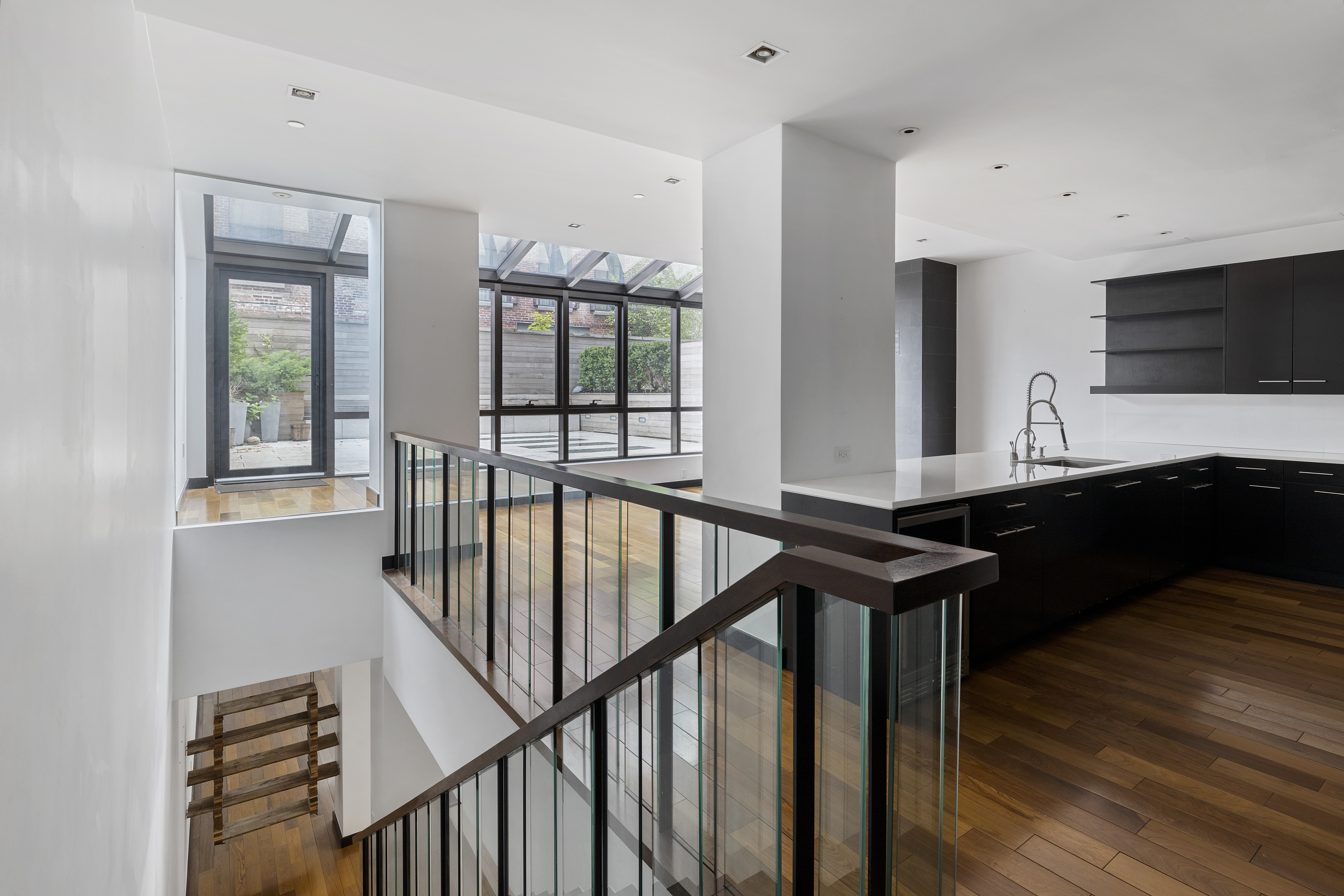 385 West 12th Street, Unit TH3 Manhattan, NY 10014 - Photo 1 of 9