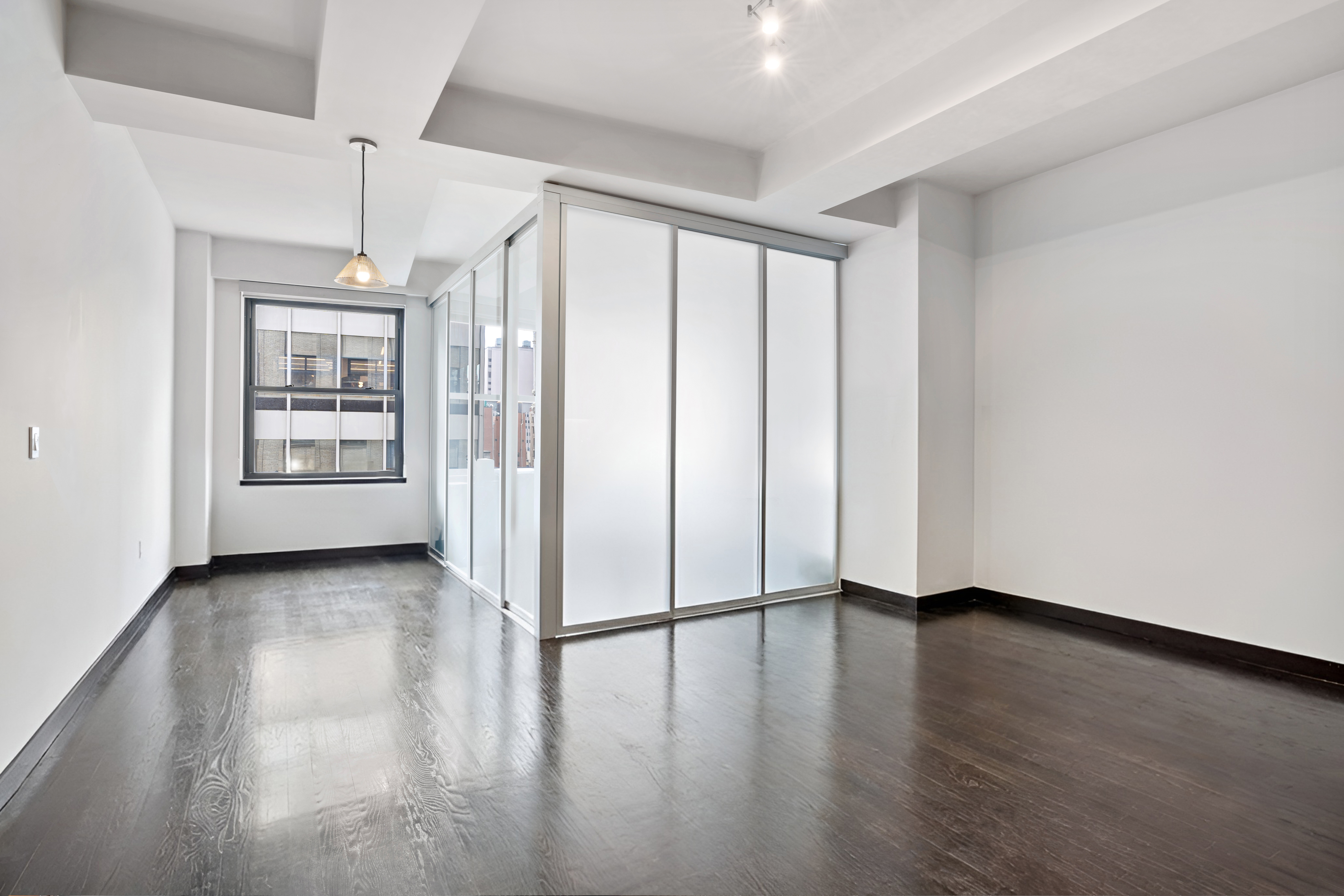20 Pine Street, Unit 2012 Manhattan, NY 10005 - Photo 2 of 24