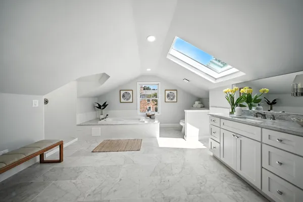 $1,199,000 | Park Road, Alexandria, VA 22312