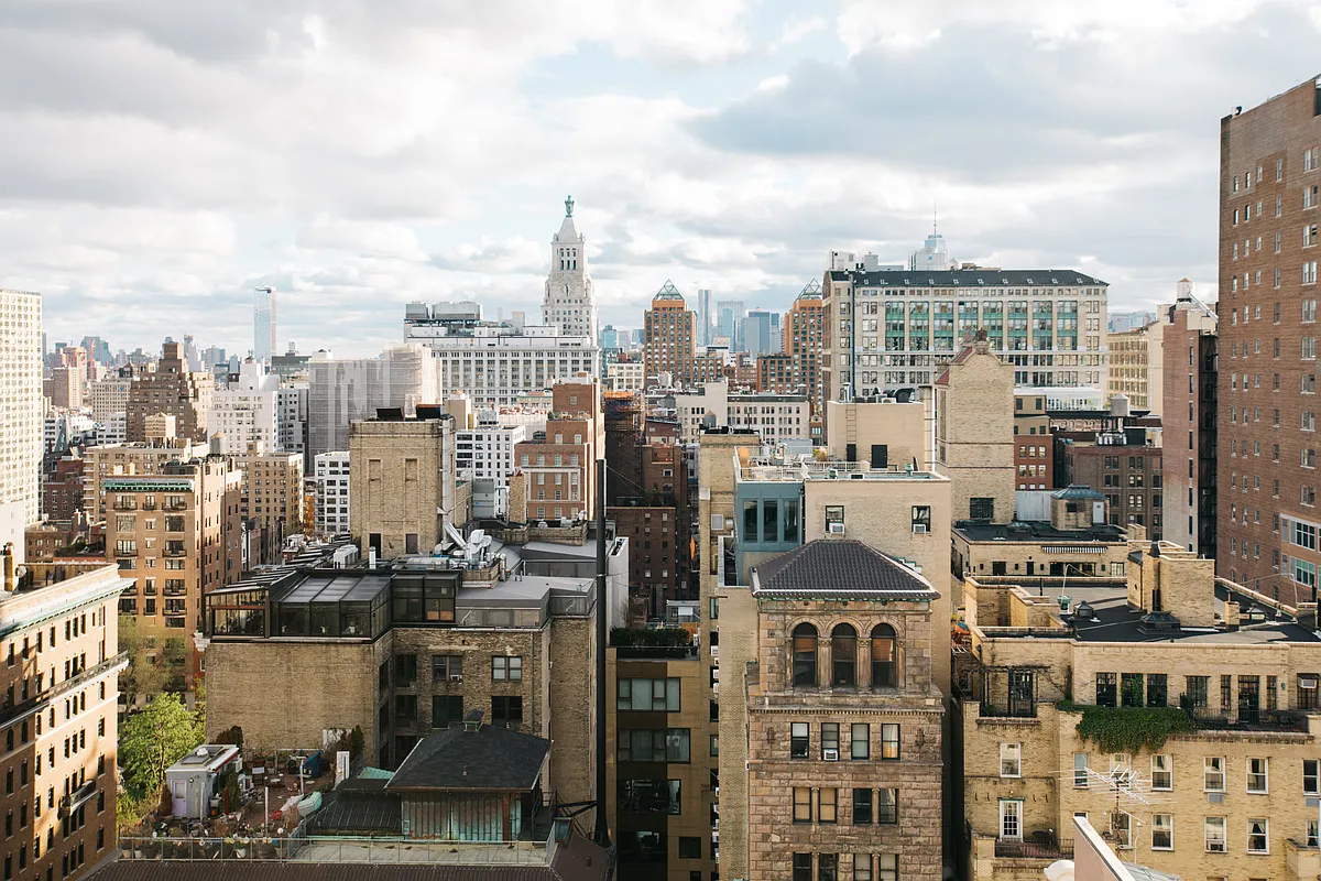 121 East 22nd Street, Unit N205 Manhattan, NY 10010 - Photo 12 of 17 a view of a city with tall buildings