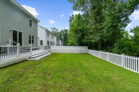 $975,000 | 806 Lynwood Lane, Severna Park, MD 21146