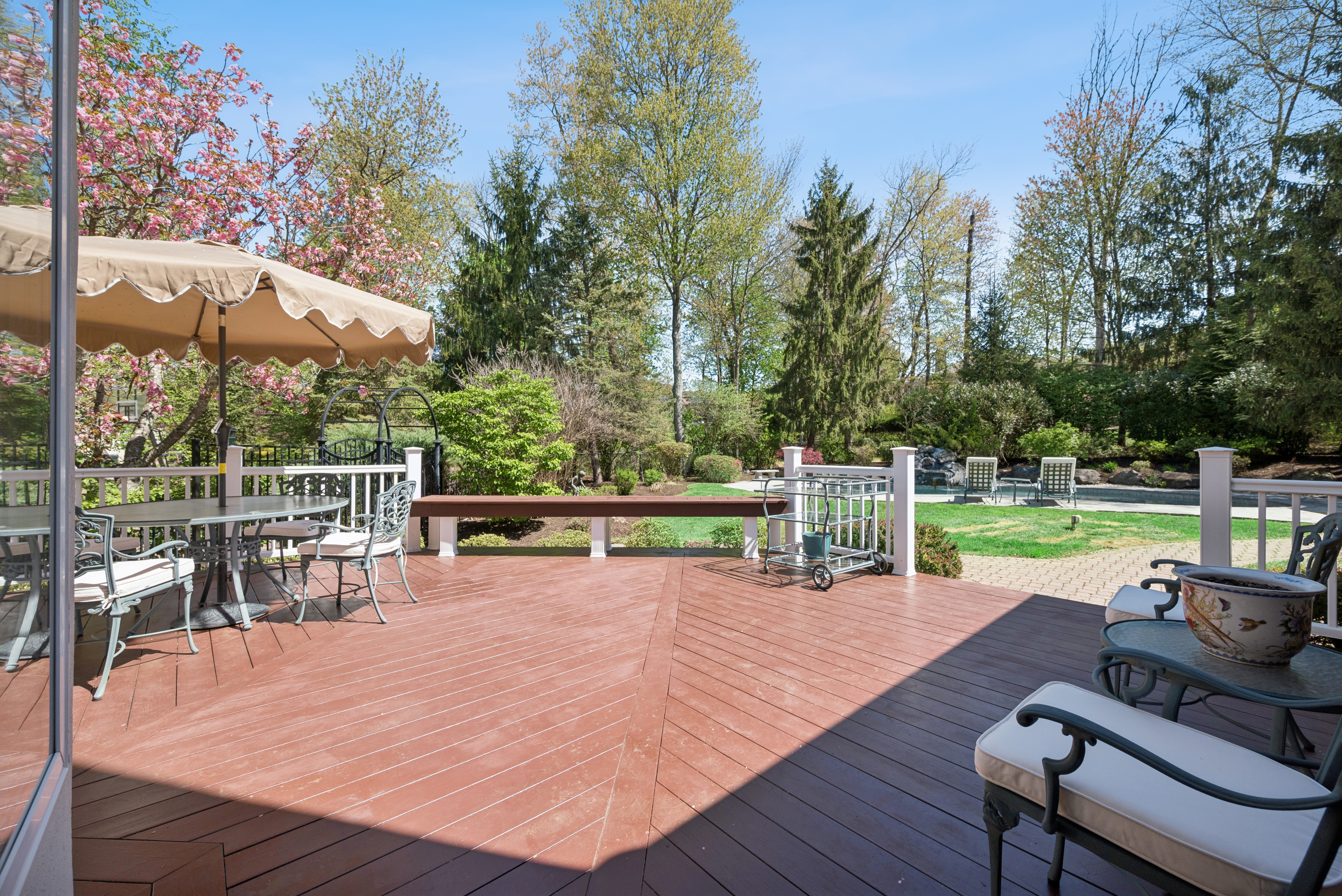 110 Chelsea Watchung, NJ 07069 - Photo 63 of 77