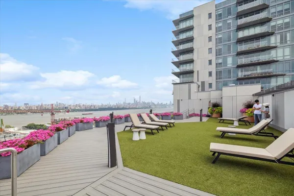 $650,000 | 320 Adolphus Avenue, Unit PH2, Cliffside Park, NJ 07010