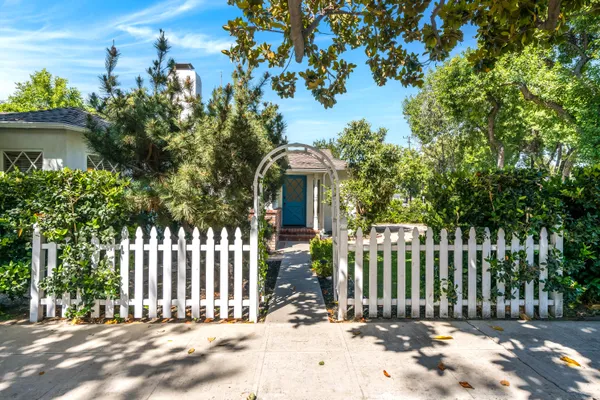 $5,849 | 1400 West Clark Avenue, Burbank, CA 91506