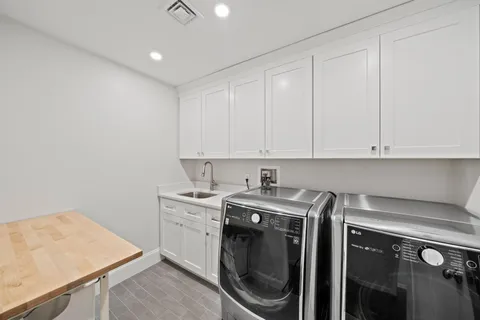 a view of a bunch of flowers and trees