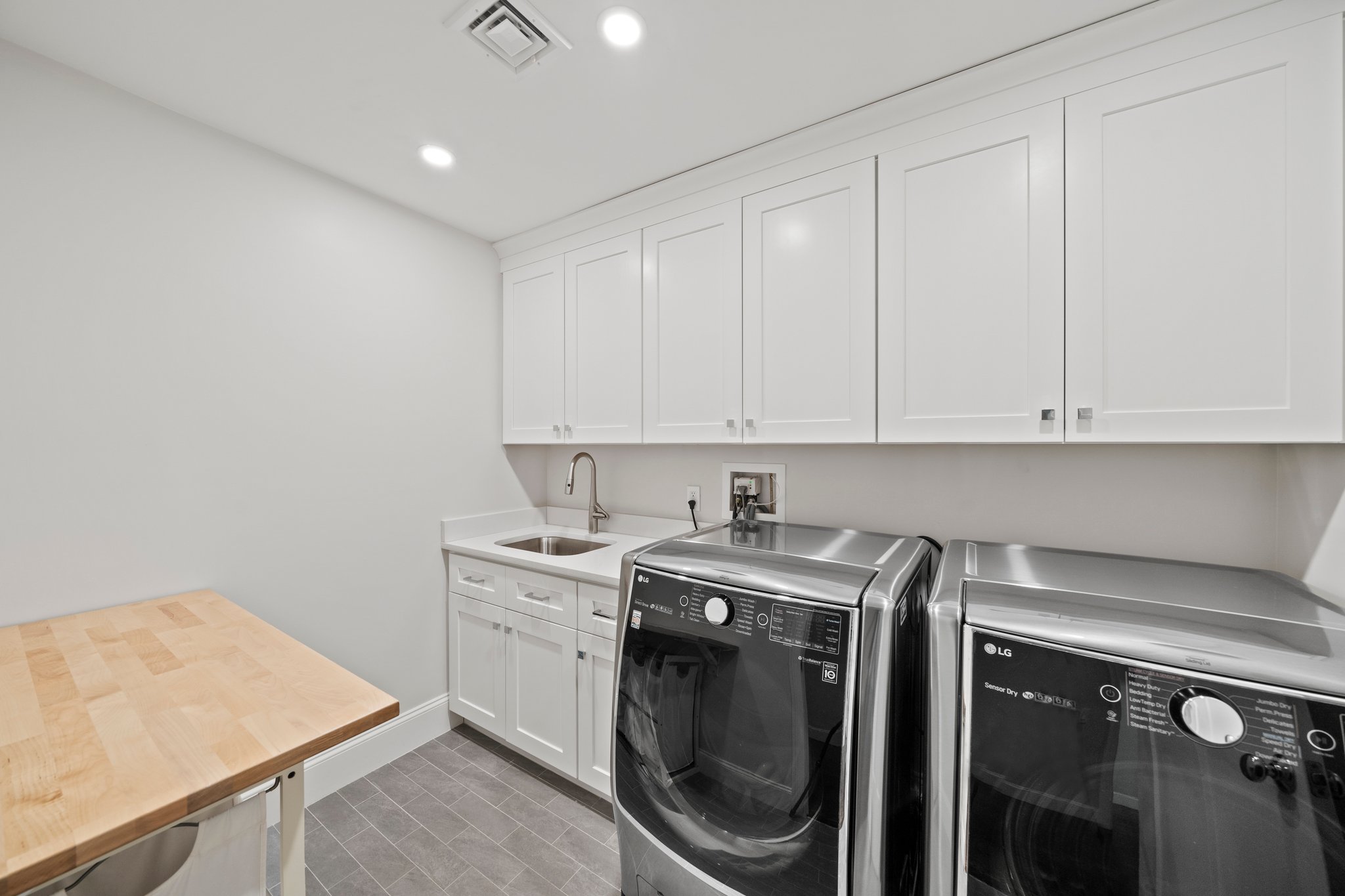 241 Lowell Road Wellesley, MA 02481 - Photo 48 of 85