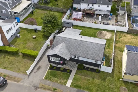 Contact Agent | 55 Thistle Street, Lynn, MA 01905