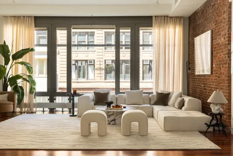 $4,295,000 | 116 Hudson Street, Unit 2 | TriBeCa