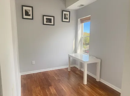 $1,600,000 | 1003 P Street Northwest, Washington, DC 20001