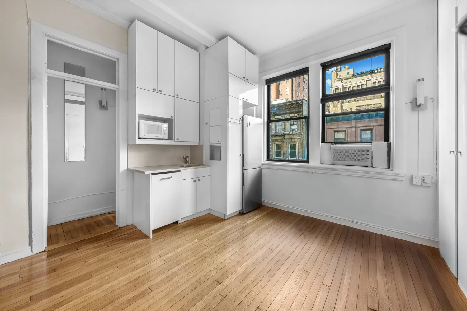 $349,900 | 140 West 69th Street, Unit 45C | Upper West Side