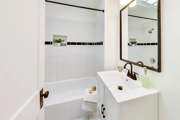 $799,000 | 736 Girard Street Northwest, Washington, DC 20001