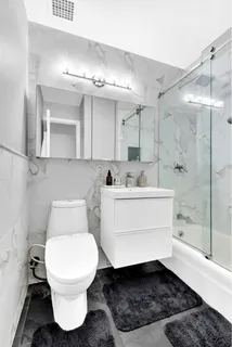 $875,000 | 315 7th Avenue, Unit 17D | Chelsea