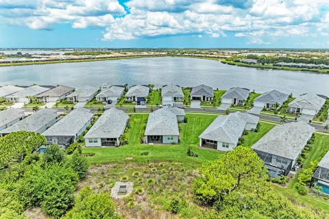 $729,000 | 1047 Waterline Court, Sarasota, FL 34240