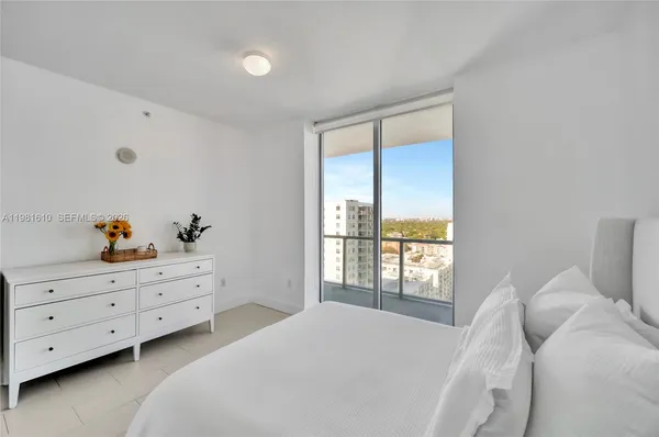 $680,000 | 79 Southwest 12th Street, Unit 2201S, Miami, FL 33130