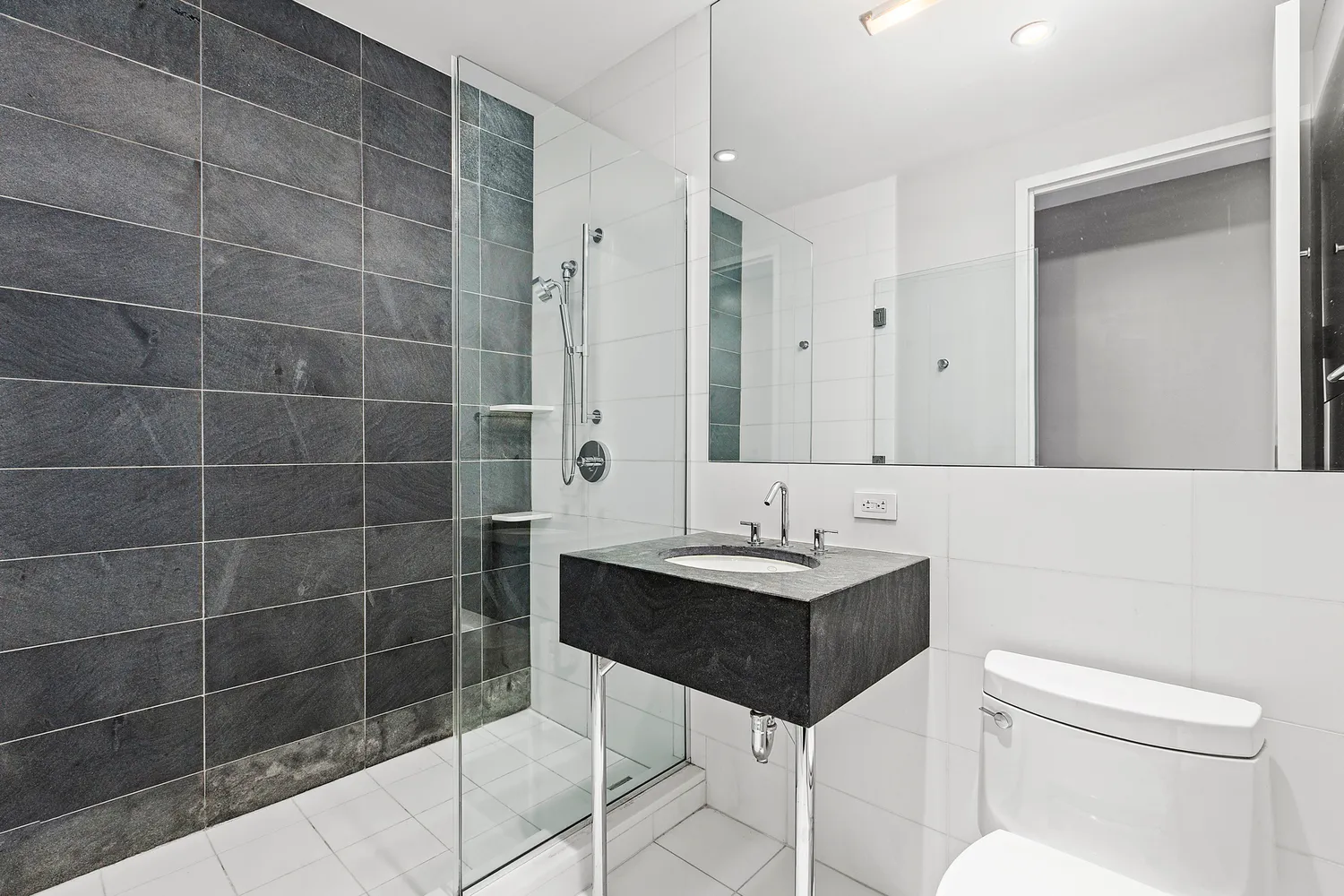 $9,750 | 4 West 21st Street, Unit 11A | Flatiron