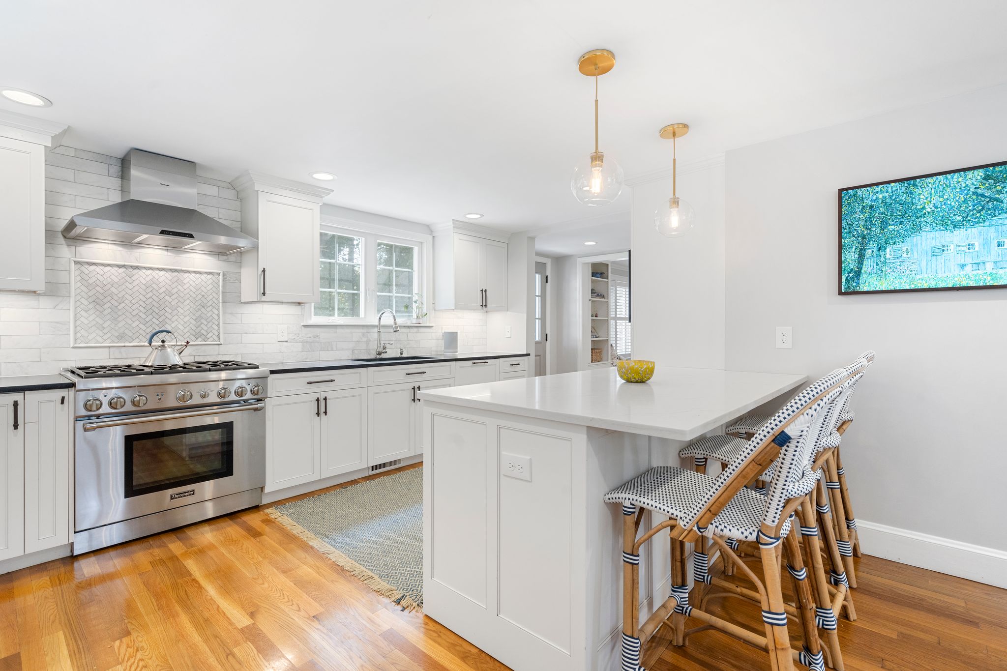 8 Andrews Road Milton, MA 02186 - Photo 2 of 50