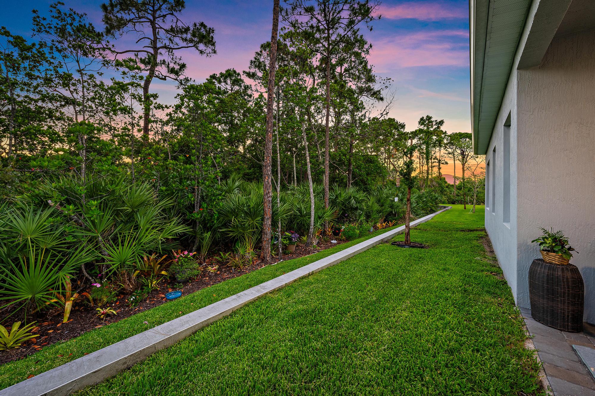 178 Southwest Pomeroy Street Stuart, FL 34997 - Photo 20 of 54