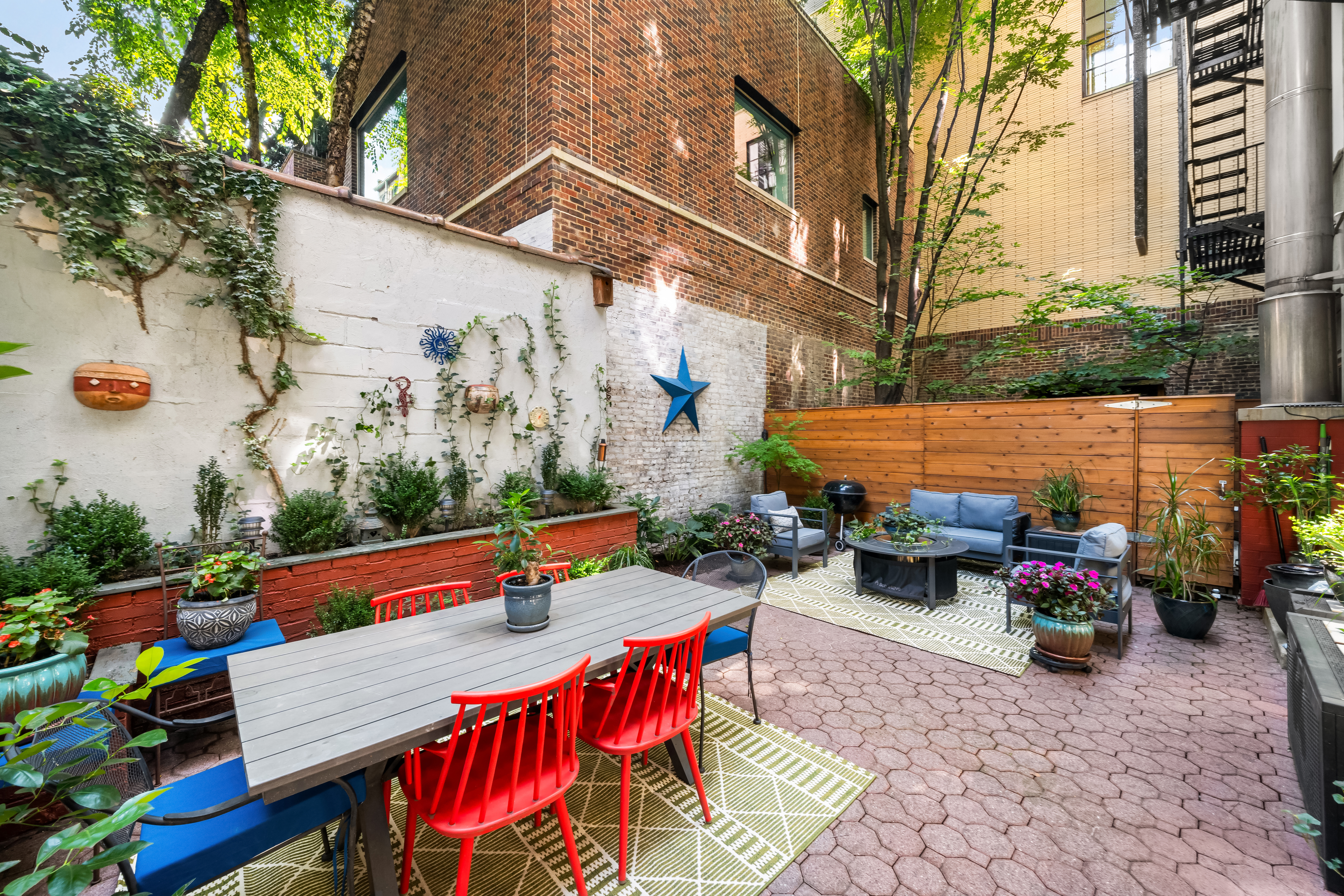 92 Horatio Street, Unit 1J Manhattan, NY 10014 - Photo 13 of 17