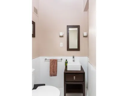 $2,399,000 | 159 West 53rd Street, Unit 38GH | Midtown Central