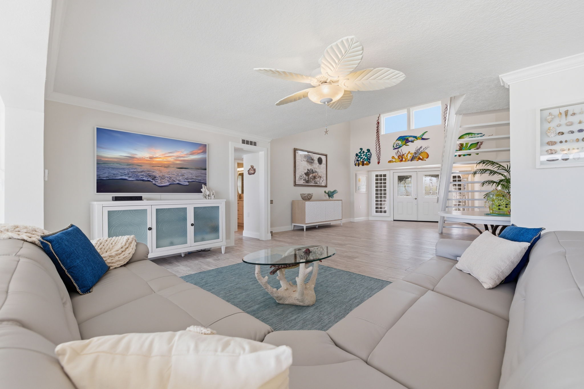 16123 6th Street East Redington Beach, FL 33708 - Photo 7 of 49