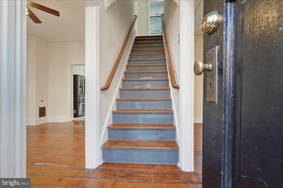 2308 Madison Square Philadelphia, PA 19146 - Photo 3 of 17