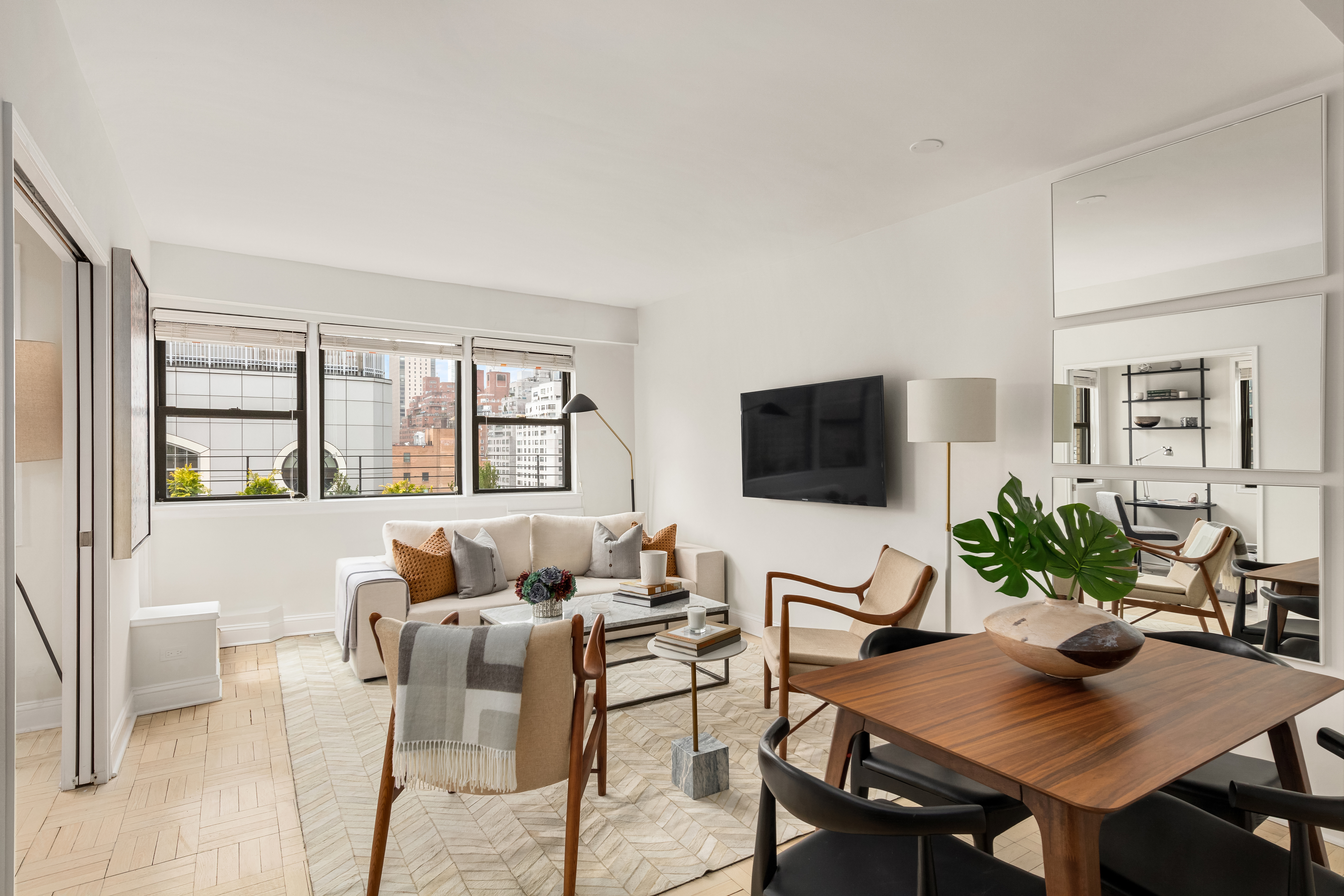 205 East 77th Street, Unit PHA Manhattan, NY 10075 - Photo 4 of 14