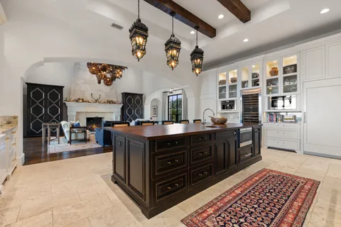 $11,900,000 | 6001 Krause Lane, Austin, TX 78738