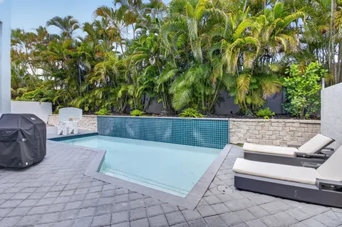 $899,000 | 6439 Northwest 43rd Terrace, Boca Raton, FL 33496