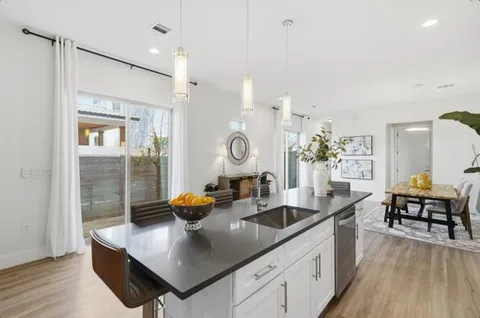 $1,400,000 | 4705 Louis Avenue, Unit A & B, Austin, TX 78721