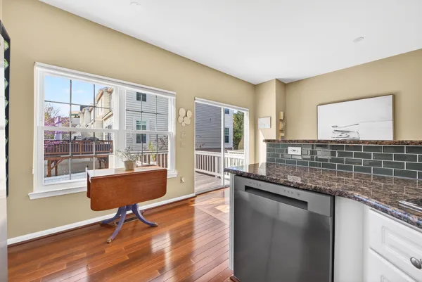 $800,000 | 12017 Edgemere Circle, Reston, VA 20190