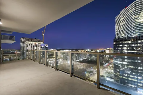 $1,305,000 | 235 1st Avenue South, Unit 1907, St. Petersburg, FL 33701